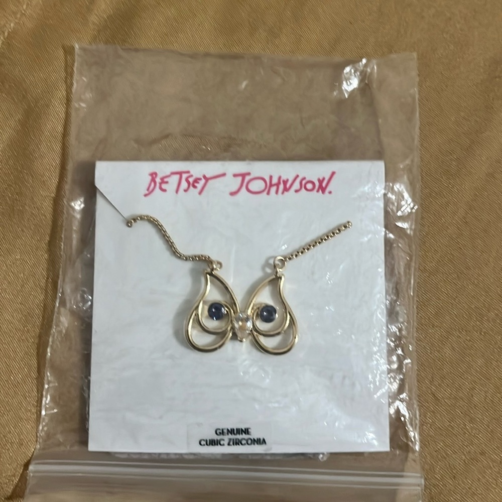 Betsey Johnson NEW goldtone necklace: Official Cubic Zirconia